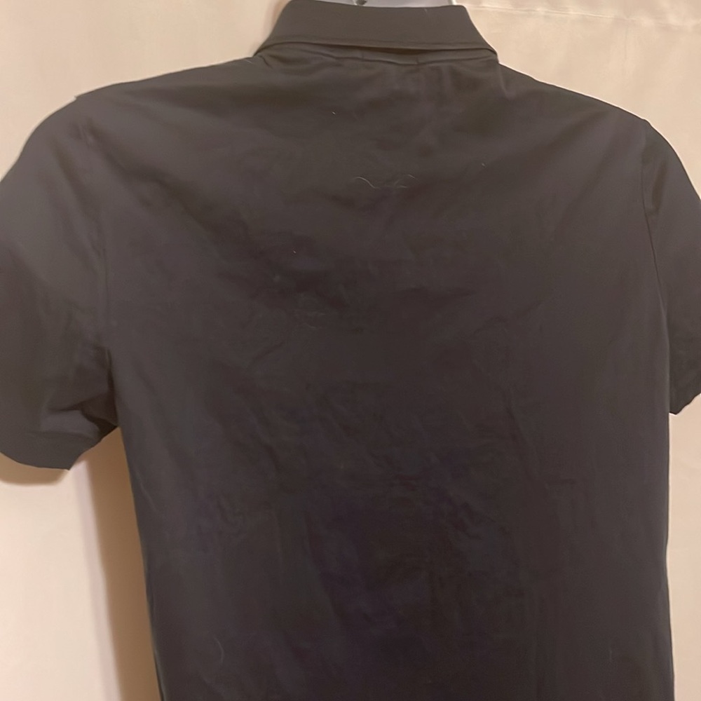 THEORY Polo. Size Medium - Picture 7 of 10